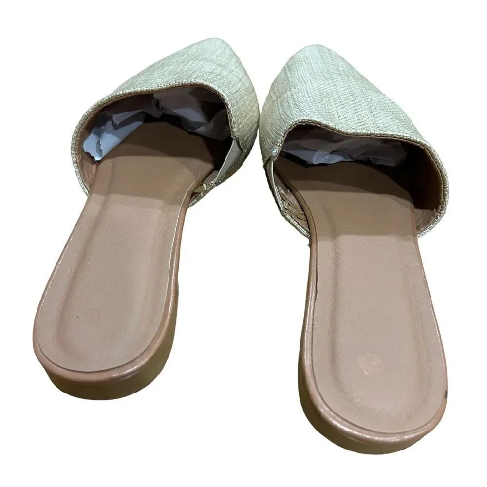 Straw Rattan Pointed Toe Mule Slides Flats - Picture 6 of 9